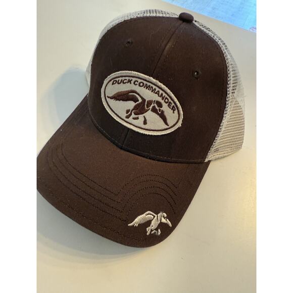 DUCK COMMANDER brown mesh fitted hat NEW - Picture 5 of 10